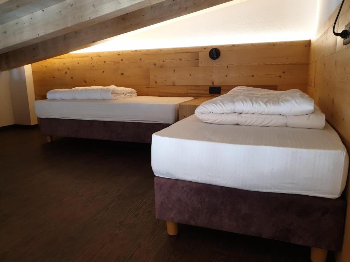 Alpen Hotel Vidi Madonna Buitenkant foto