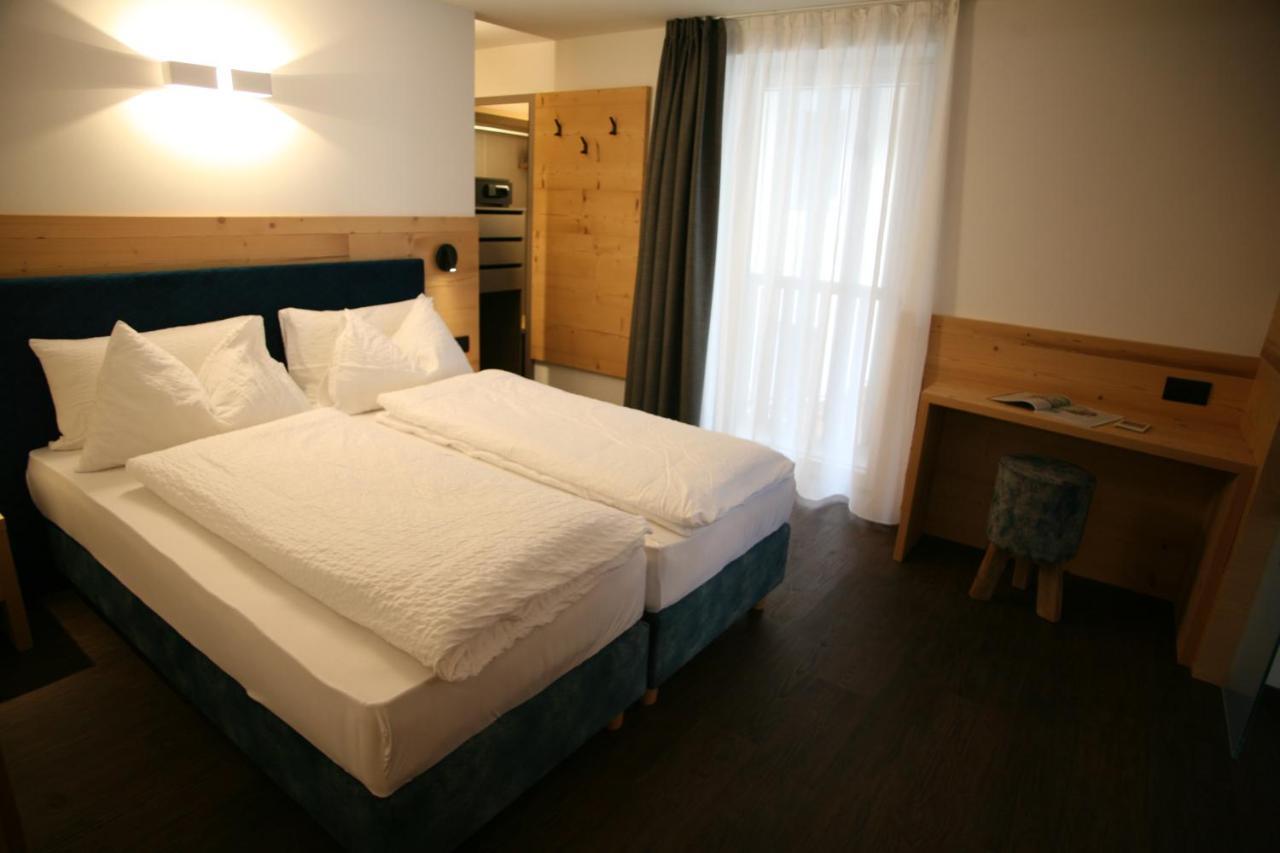 Alpen Hotel Vidi Madonna Buitenkant foto