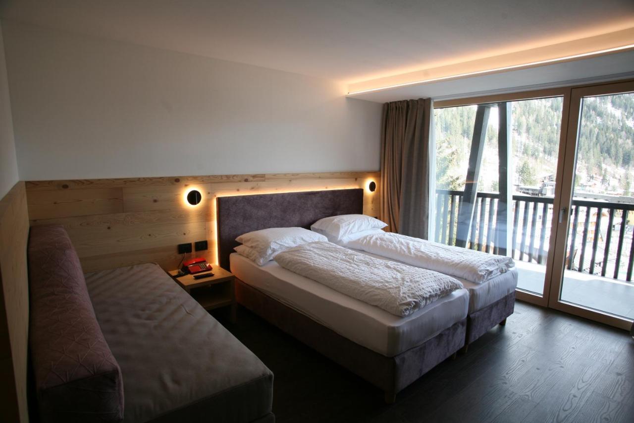 Alpen Hotel Vidi Madonna Buitenkant foto