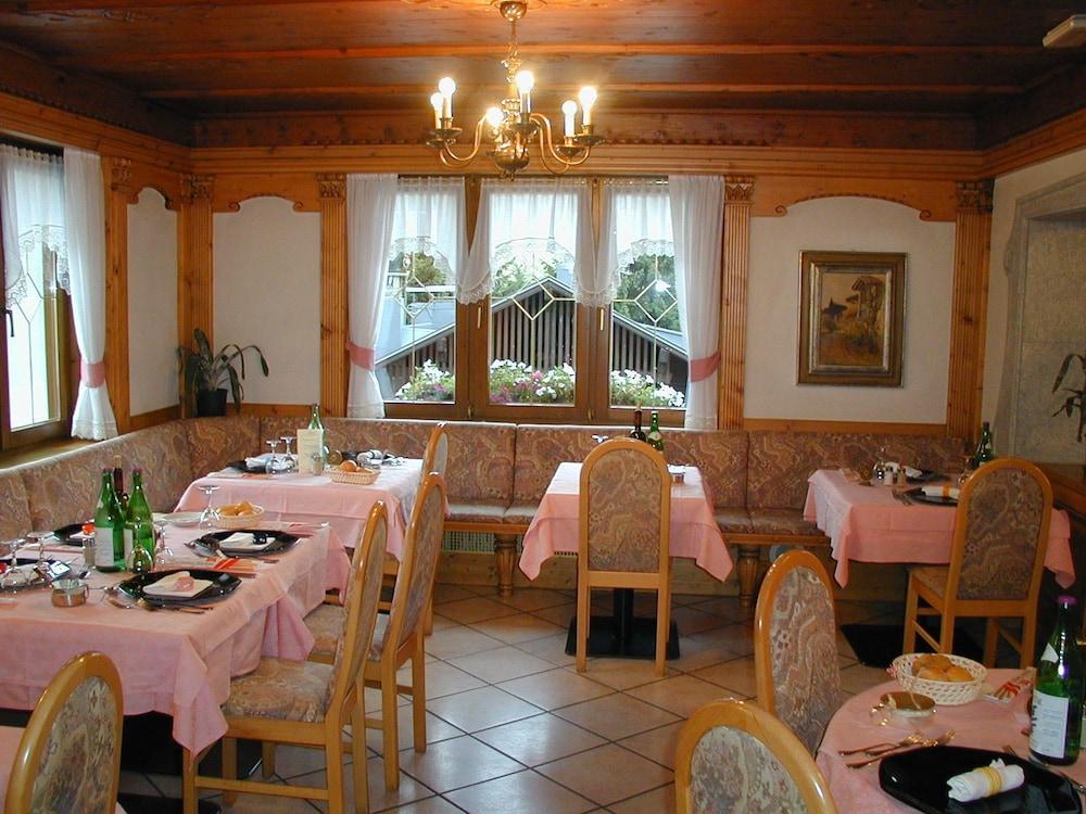 Alpen Hotel Vidi Madonna Buitenkant foto